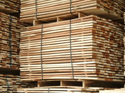ไม้พาเลท สำหรับทำพาเลทไม้ ปทุมธานี - โรงงานผลิตพาเลทไม้ ปทุมธานี - กรดา